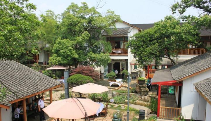 晴溪莊園生態(tài)園林餐廳建筑效果圖